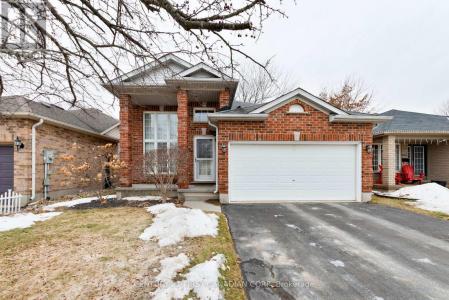 54 WILLOW CRESCENT, Strathroy-caradoc (se), オンタリオ N7G 4G3, カナダ