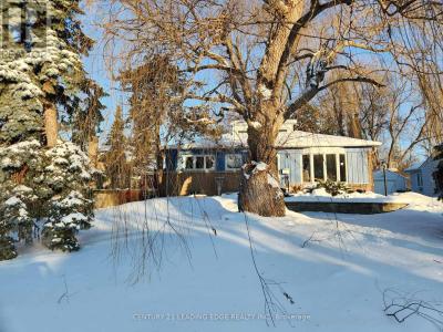 4 ROUGECREST DRIVE, Markham (markham Village), Ontario L3P 3B6, Canada