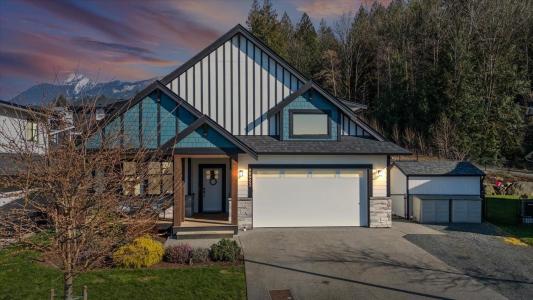 50952 SOPHIE CRESCENT, Chilliwack, British Columbia V4Z 0C1, Canada