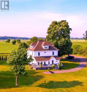 66 BELL LANE, Mill River East, Prince Edward Island C0B 1B0, Canada