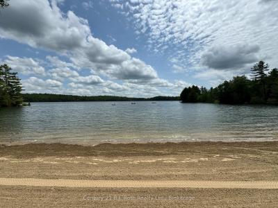 767 POPLAR CRESCENT, Bracebridge, Ontario P1L 1W9, Kanada