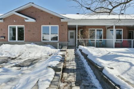 7 WEAVER CRESCENT, Kanata, Ontario K2K 3E1, CANADÁ