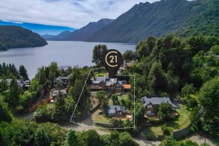 Paimun 2230 , Villa La Angostura, Neuquén 8407, Argentina