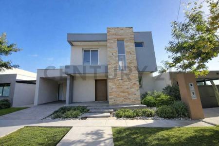 San Martin 2299, Mayor Drummond, Mendoza 5507, Argentina