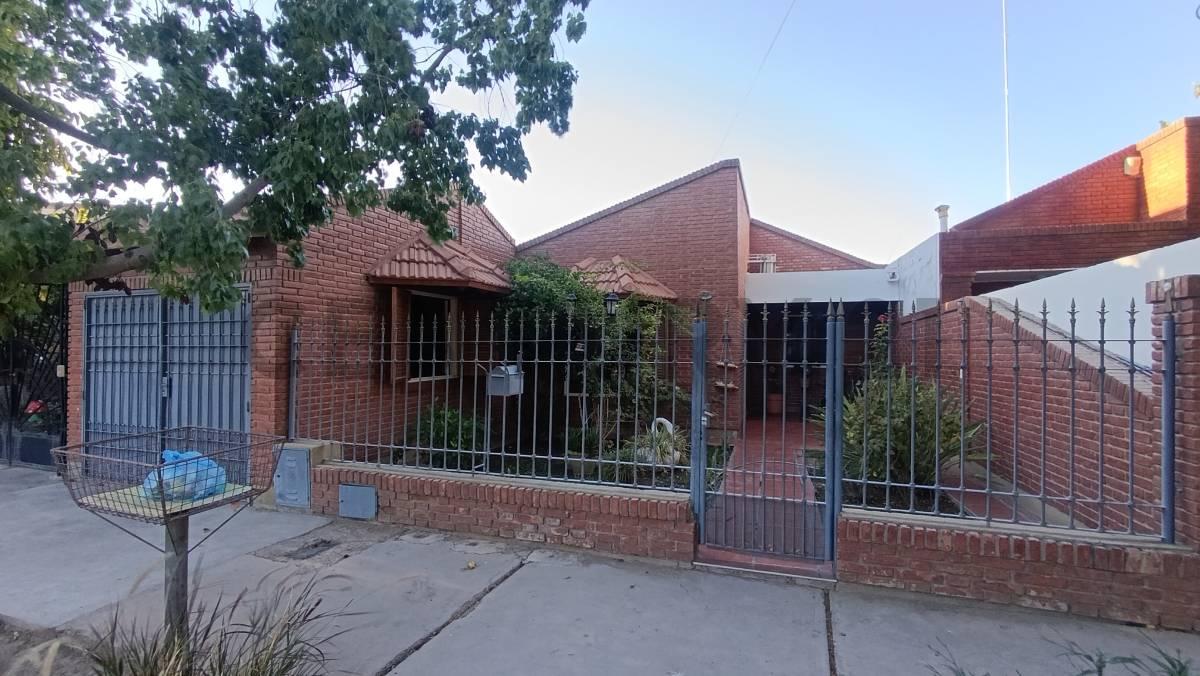 Talcahuano , Rivadavia, San Juan 5400, Argentine