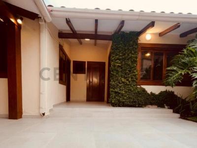 AV ALEMANA CALLE COMABTE BAGUE 3000, Norte, Santa Cruz 00001, Bolivia