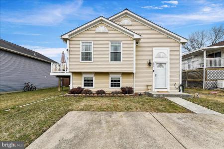 890 Oxford Avenue, Aberdeen, Maryland 21001, USA