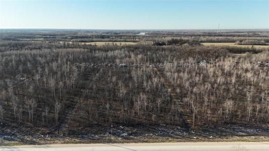 6 FULLER ROAD, East Selkirk, Manitoba R0E 0M0, Canada