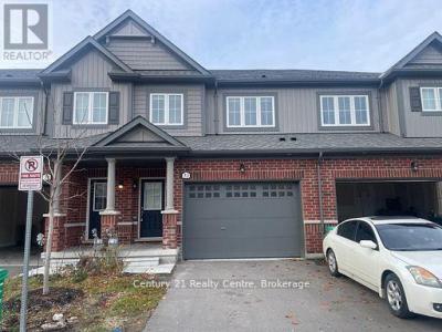33 BRIXHAM LANE, Brampton (fletcher's Meadow), Ontario L7A 5K2, Canada