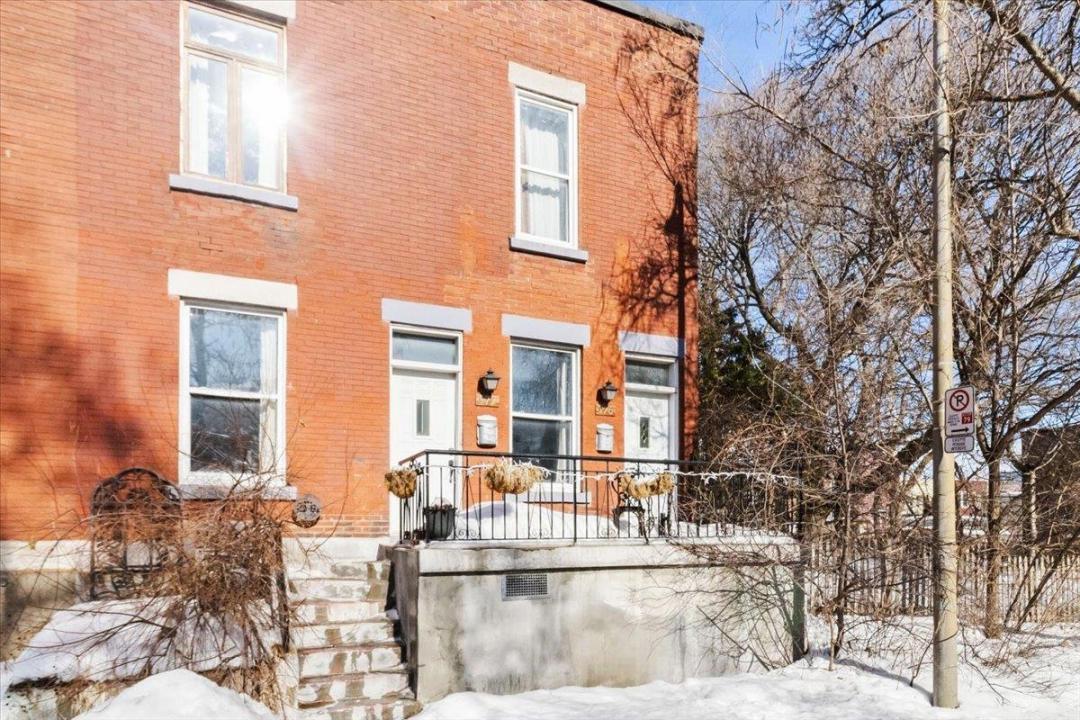 977 Av. Girouard, Montréal (Côte-des-Neiges/Notre-Dame-de-Grâce), Quebec H4A 3B9, Canada