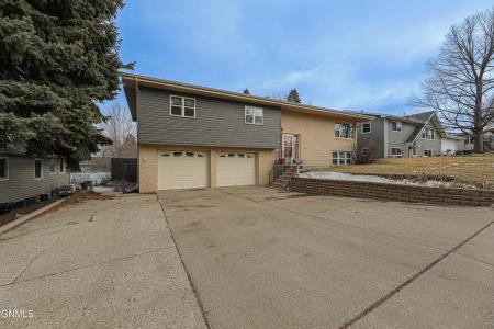 1402 5th Avenue, Mandan, شمال داكوتا 58554, الولايات المتحدة