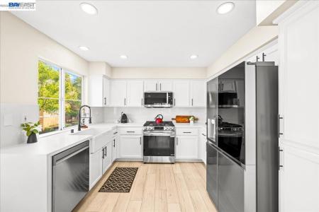 4630 Central Pkwy, Dublin, California 94568, USA