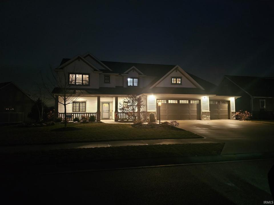 13925 Elderflower Cove, Fort Wayne, Indiana 46845, USA