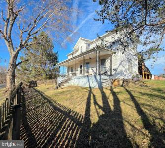 449 Harmison Lane, Romney, WV 26757, USA