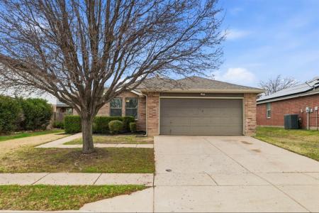 5213 Rugged Avenue, Fort Worth, Texas 76179, USA