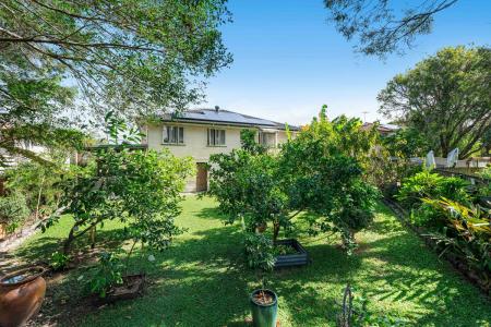 4 Edwin Street, Wynnum West, QLD 4178, Australia
