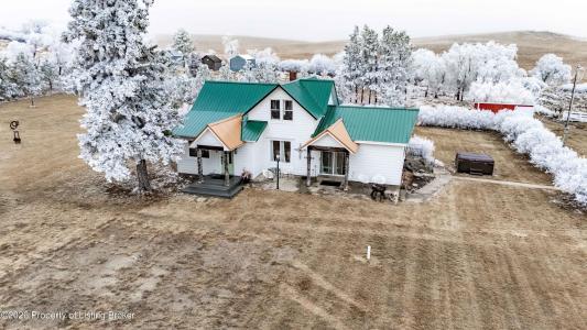 105 7th Street NW, Hettinger, ND 58639, USA