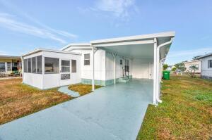 904 Barefoot Boulevard, Barefoot Bay, Florida 32976, USA