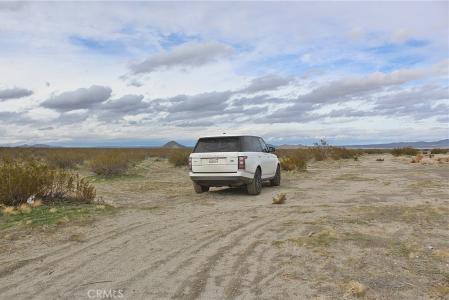 11 Holly Street, Phelan, 캘리포니아 92371, 미국