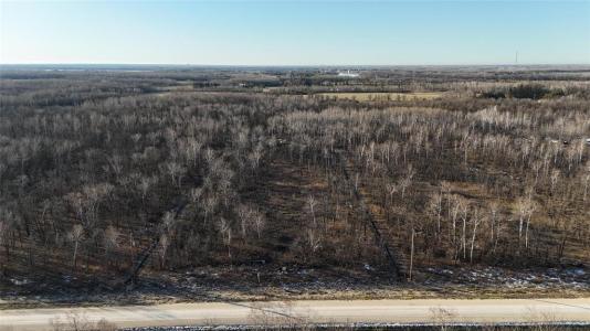 9 FULLER ROAD, East Selkirk, Manitoba R0E 0M0, Canada