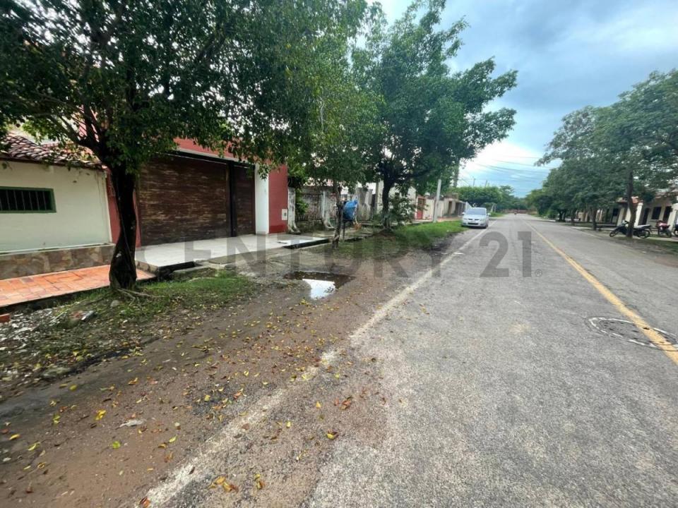 maria luisa vieira #535 , Cercado, Beni 00001, Bolivien