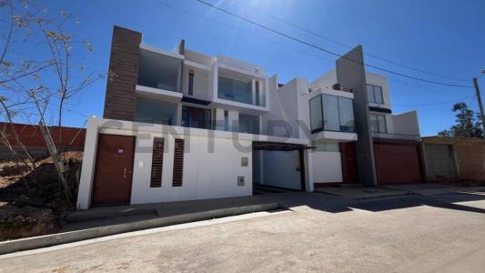 Urb. De Trab. Municipales, Ex-Fundo La Florida, Zona Rumi Rumi S/N, Sucre, Chuquisaca 00001, Bolivia