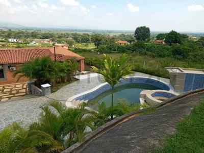 Av principal Venta de Casa en Safari Carabobo, Tocuyito, Carabobo 2001, Venzuela