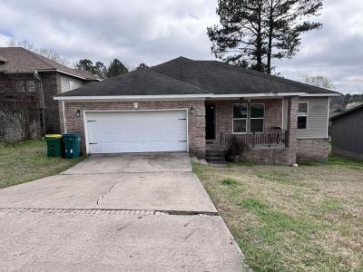 11 Libby Lane, Little Rock, Arkansas 72206, USA