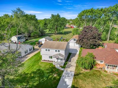 3158 Lafayette Drive, Trenton, Michigan 48183, Estados Unidos