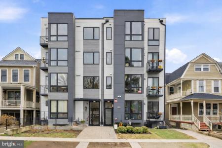836 Varnum Street NW Unit# 201, Washington, DC 20011, USA