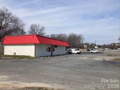 1201 N Cannon Boulevard, Kannapolis, Carolina Do Norte 28083, Estados Unidos