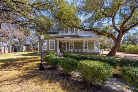 714 Rose Way, Salado, Texas 76571, USA