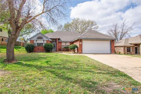 304 Blackfoot Drive, Harker Heights, Texas 76548, USA
