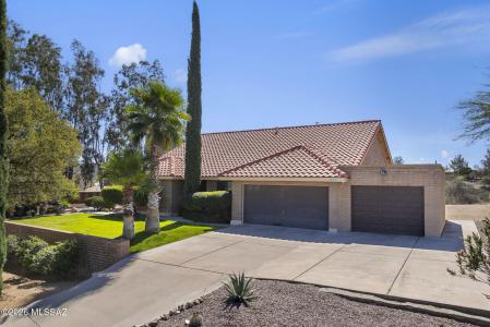 2059 N El Caminito, Nogales, Arizona 85621, USA