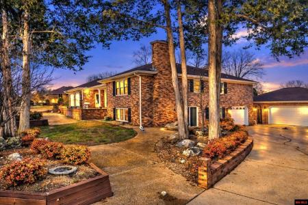 2012 FULLER, Mountain Home, Arkansas 72653, États-Unis