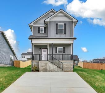 1465 Isaiah Dr, Clarksville, Tennessee 37042, USA