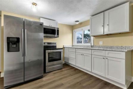 24 Whipple Avenue , 2, North Providence, Rhode Island 02911, Estados Unidos