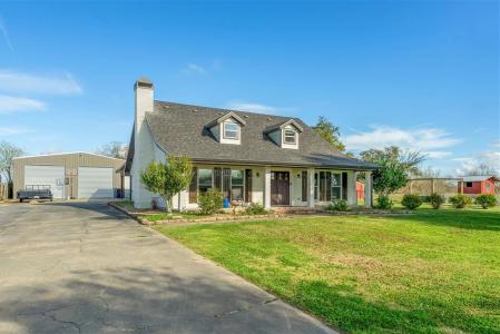 141 Thomas Lane, Lake Charles, Louisiana 70607, USA