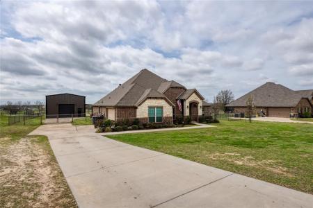 138 Post Oak Way, Weatherford, Texas 76087, USA