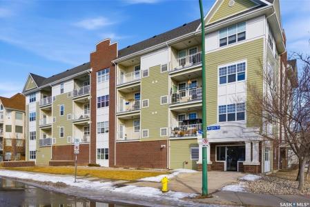 2255 ANGUS STREET, Regina, Saskatchewan S4T 2A3, Canada