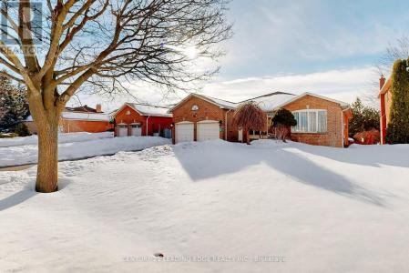 9 COATES CRESCENT, Richmond Hill (oak Ridges Lake Wilcox), Ontario L4E 2M3, Kanada