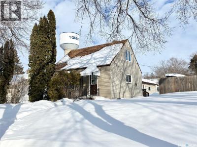 113 LAURIER AVENUE, Yorkton, Saskatchewan S3N 1V1, Canada