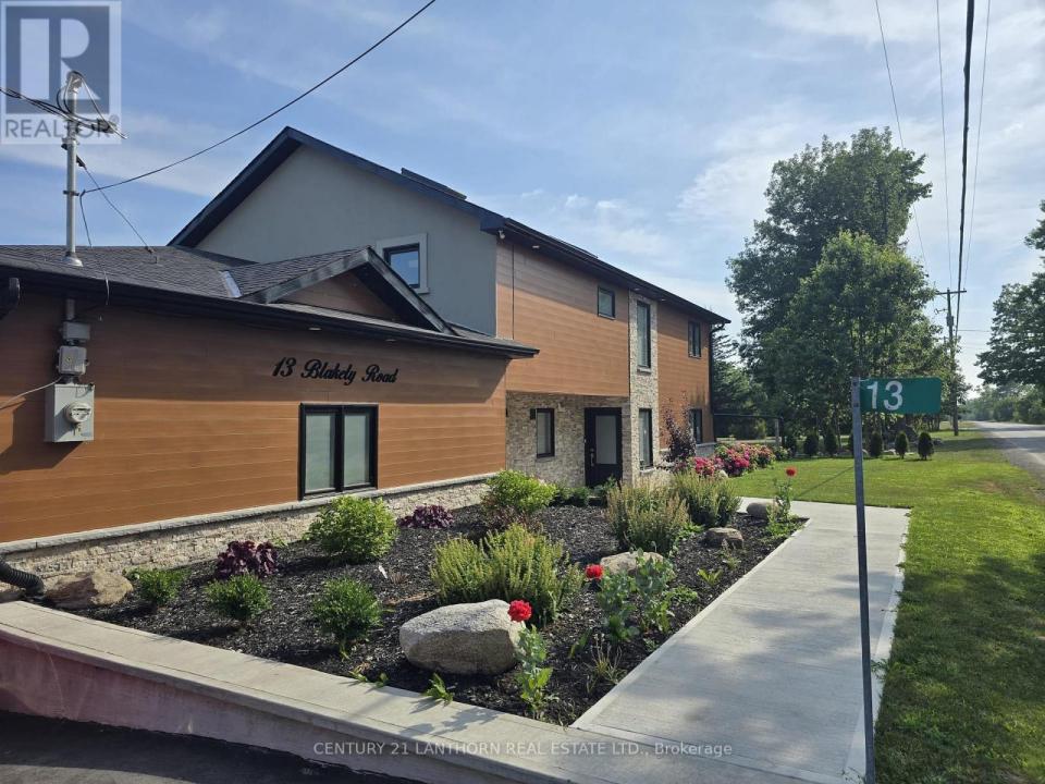 13 BLAKELY ROAD, Prince Edward County (ameliasburg Ward), Ontario K0K 1T0, Kanada