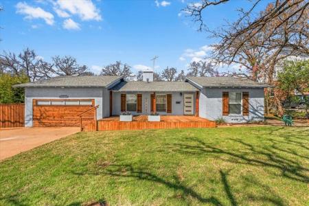 1313 W Sanford Street, Arlington, Texas 76012, USA