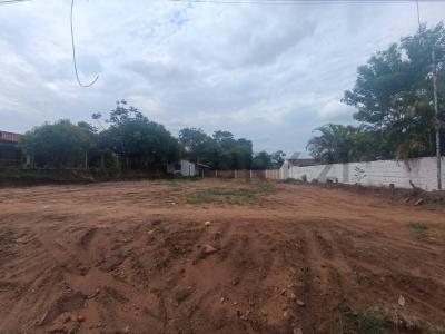 SOBRE LAS RESIDENTAS , Luque, Central 00001, Paraguay