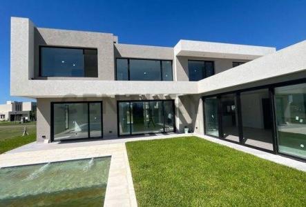 General Rodríguez, GBA Oeste 1748, Argentina