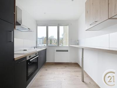 Deville Les Rouen, Haute-Normandie 76250, Francia