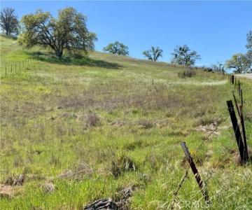 1.64 Ac Rd. 400, Mdra, Kalifornien 93636, USA