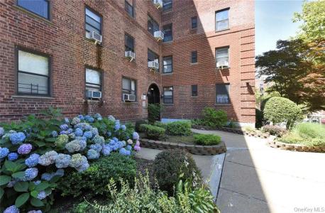 141-10 28 Avenue 6B, Flushing, NY 11354, USA