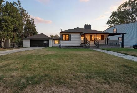 2010 Kalama, Royal Oak, Michigan 48067, USA